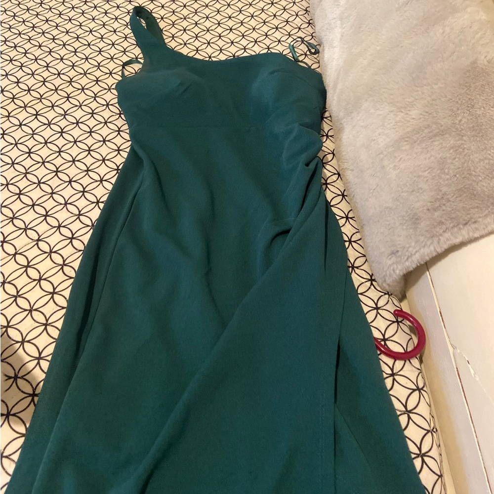 Windsor formal dress!! - Picture 2 of 2